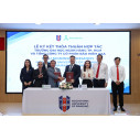 TỔNG CÔNG TY CỔ PHẦN BẢO HIỂM AAA KÝ KẾT HỢP TÁC CÙNG ĐẠI HỌC NGÂN HÀNG THÀNH PHỐ HỒ CHÍ MINH